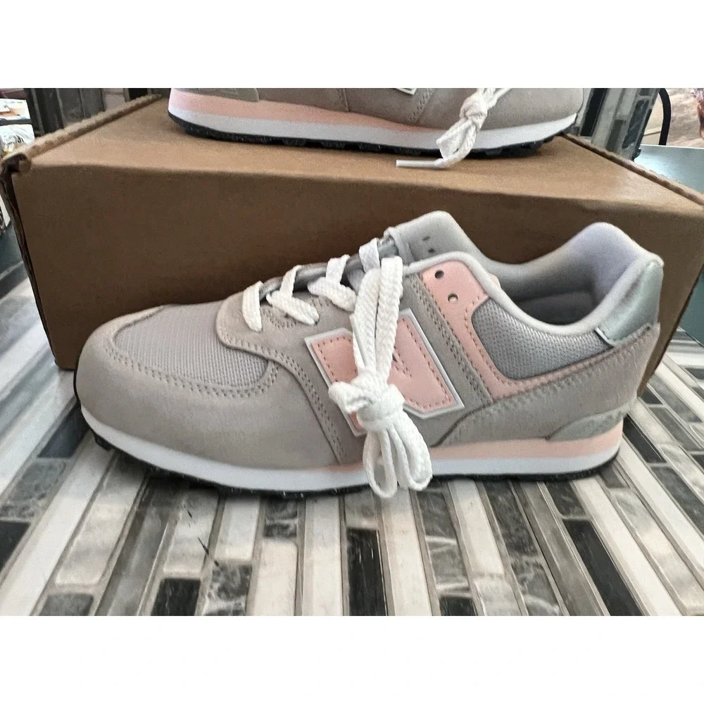 New Balance Kids Grey and Pink Rain & Snow Boots Style Sneakers